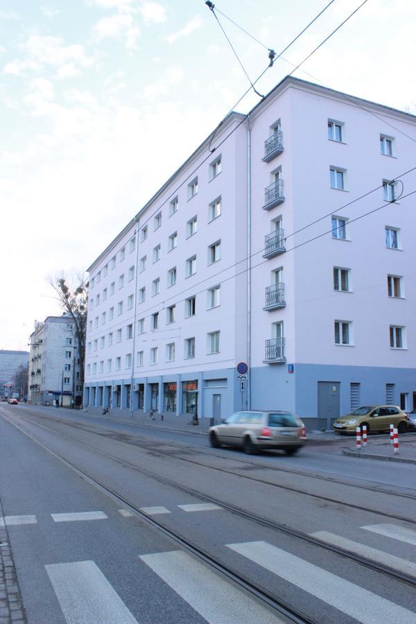 Wstapartments Mlynarska 13 Warsaw Luaran gambar